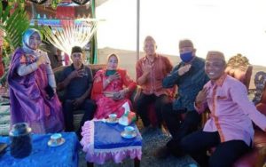Diduga Mendukung Salah Satu Paslon Pilkada, Oknum Kades di Popayato Timur Diperiksa Bawaslu