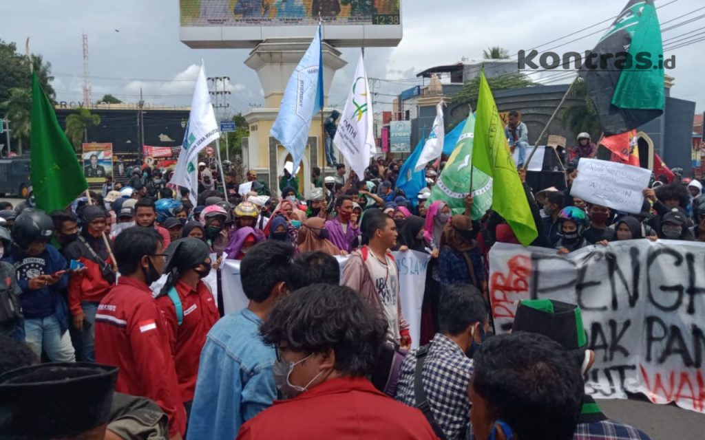 Tolak Omnibus Law di Gorontalo, Masa Blokade Perlimaan Telaga