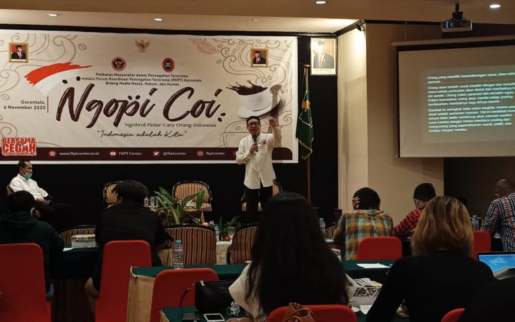 Cegah Radikalisme, BNPT dan FKPT Gorontalo Gelar Talk Show