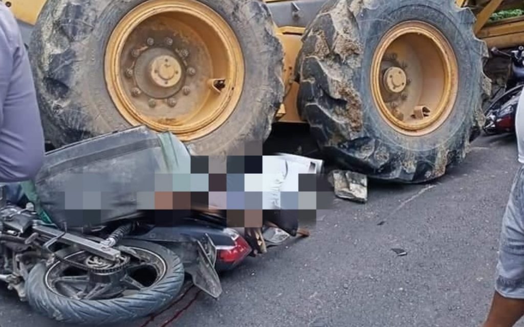Terlindas Grader, Dua Pengendara Motor Tewas