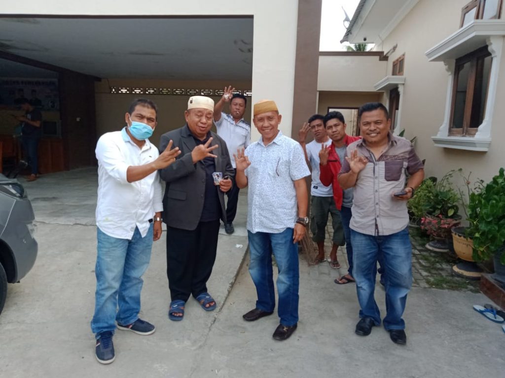 Injury Time, Zainudin Hasan Full Fight untuk Paket Ber-Iman