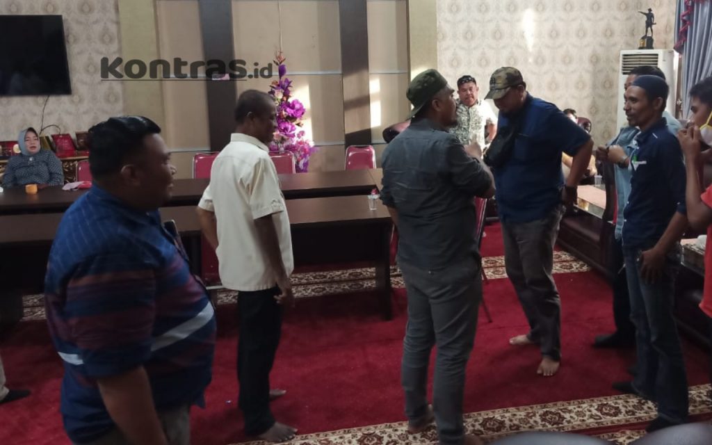 Datangi Ketua DPRD Gorut, Aktivis Minta Proyek POKIR Tak Diintervensi