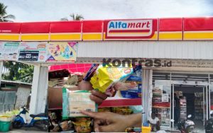 Temukan Barang Expired di Alfamart Kwandang, Aktivis : Parahnya Masih Dijual