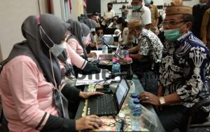 Jajaran Sekertariat dan Anggota Dekab Gorontalo Ikut Vaksinasi Covid-19
