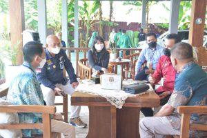 Bupati Gorontalo Terima Kunjungan PT Bank Mandiri Maluku