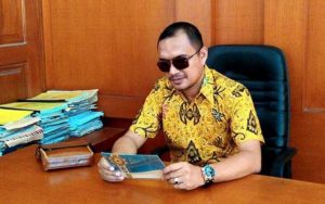 Soal Kisruh Dana Hibah, Tim Pakar DPRD Kabgor Minta Semua Pihak Menahan Diri