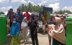 Gegara Kesamaan Marga, Warga Hutabohu Sebut Bupati Gorontalo Saat Gelar Aksi