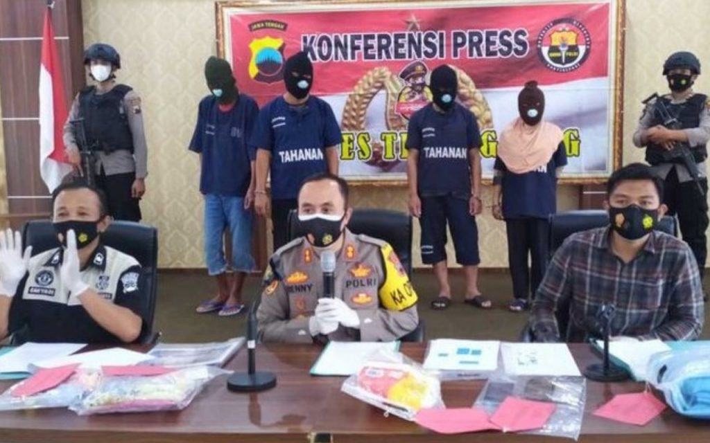 Dianggap Kerasukan Genderuwo, Bocah 7 Tahun Dibunuh Orang Tuanya