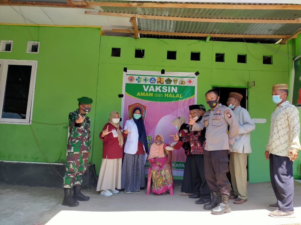 HUT Lansia Ke-25, PKM Dulukapa Gelar Vaksinasi Lansia