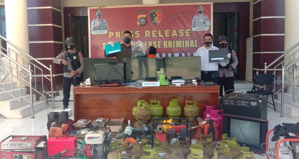 Tim Bifi Merah Resmob Polres Pohuwato Sudahi Pelarian 2 Pelaku Kasus Pencurian