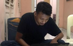 Angket, Kritik Yang Lengket