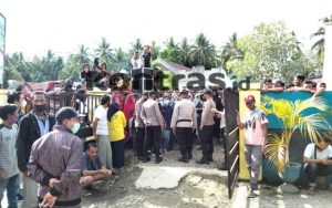 Oknum Kades di Pohuwato Diduga Aniaya Warga, Aliansi PPKM Seruduk Kantor Desa
