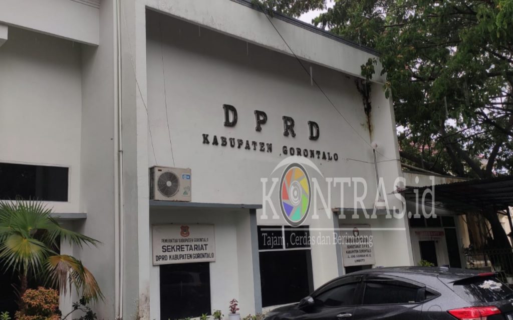 Mulai Ragu Dengan Kinerja Nelson, 6 Fraksi Lobi Pimpinan DPRD Gunakan Hak Interpelasi