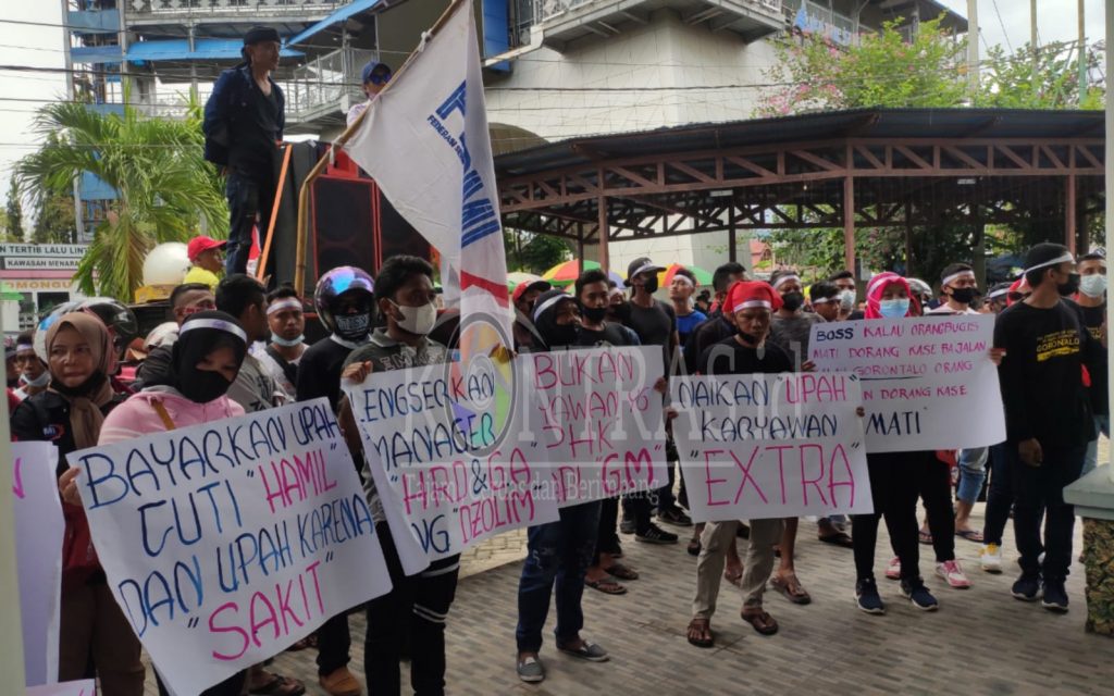 Seruduk DPRD Kabgor, FSPMI Curhat Perlakukan PT Royal Coconut Terhadap Buruh