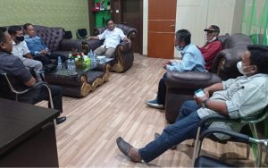 Soal Kisruh Fraksi HanGer, DPRD Kabgor Pertemukan Pimpinan Partai Hanura dan Gerindra