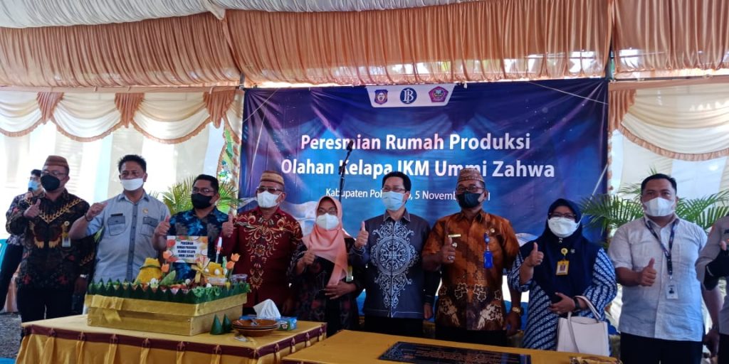Pemda Pohuwato Resmikan Rumah Produksi Olahan Kelapa Di Patilanggio
