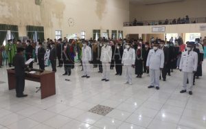 Bupati Gorontalo Lantik 50 Pejabat Eselon II dan III