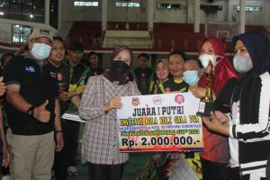 Sekda Kabgor Tutup Turnamen Bola Voli Gala Tua Tingkat Provinsi Gorontalo