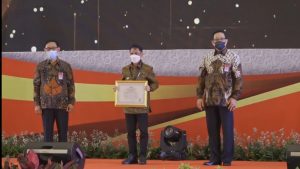 Pemkab Gorontalo Terima Anugrah Meritokrasi Dari Menpan RB dan KASN