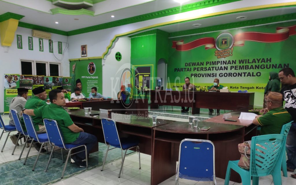 Penyerahan Salinan SK Pengurus DPC PPP Tak Dihadiri Ketua DPW, Ada Apa?
