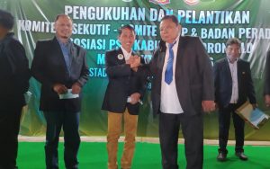 Resmi Dilantik, Nelson Kembali Nahkodai Askab PSSI Kabgor