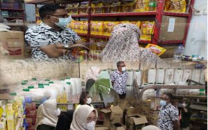 Pantau Penerapan Minyak Goreng Sesuai HET, Disperindag Kabgor Lakukan Sidak