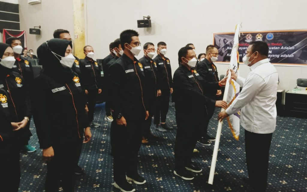 Syam T. Ase Lantik Ketua Perkempi Kabupaten Gorontalo Eman Mangopa