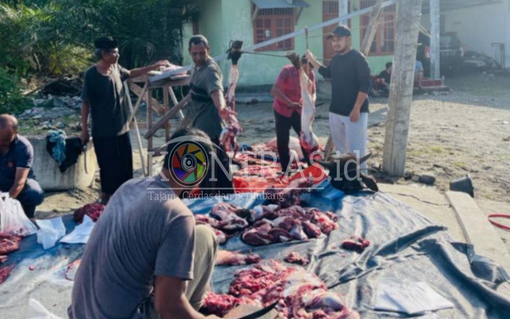Sambut Ramadhan, Rizki Ramadhan Bagikan Paket Daging Sapi ke Anak Yatim