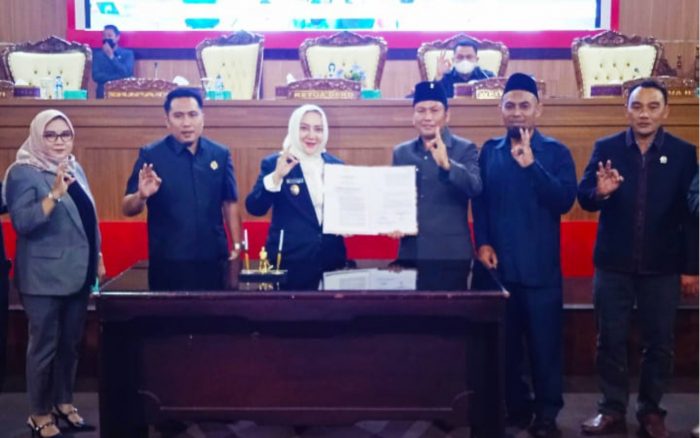 Pengesahan Ranperda Menjadi Perda