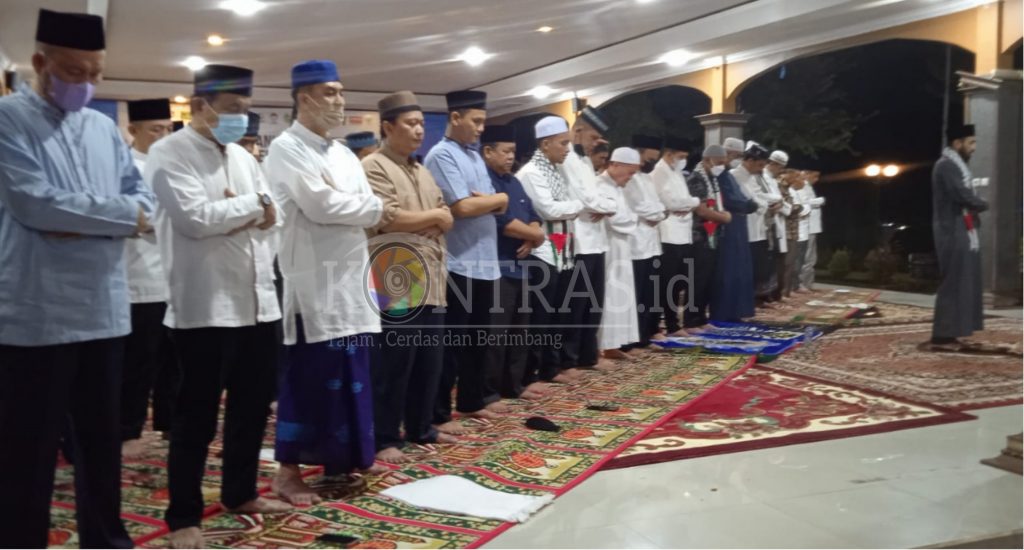 Pemkab Mura Gelar Buka Puasa Bersama dan Tarawih Berjamaah