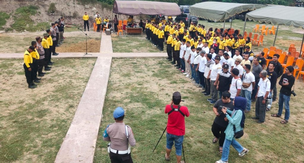 HUT Bhayangkara Ke 76, Polres Lhokseumawe Gelar Lomba Menembak Bersama Wartawan