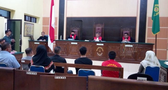 Polisi Diduga Bunuh Tahanan