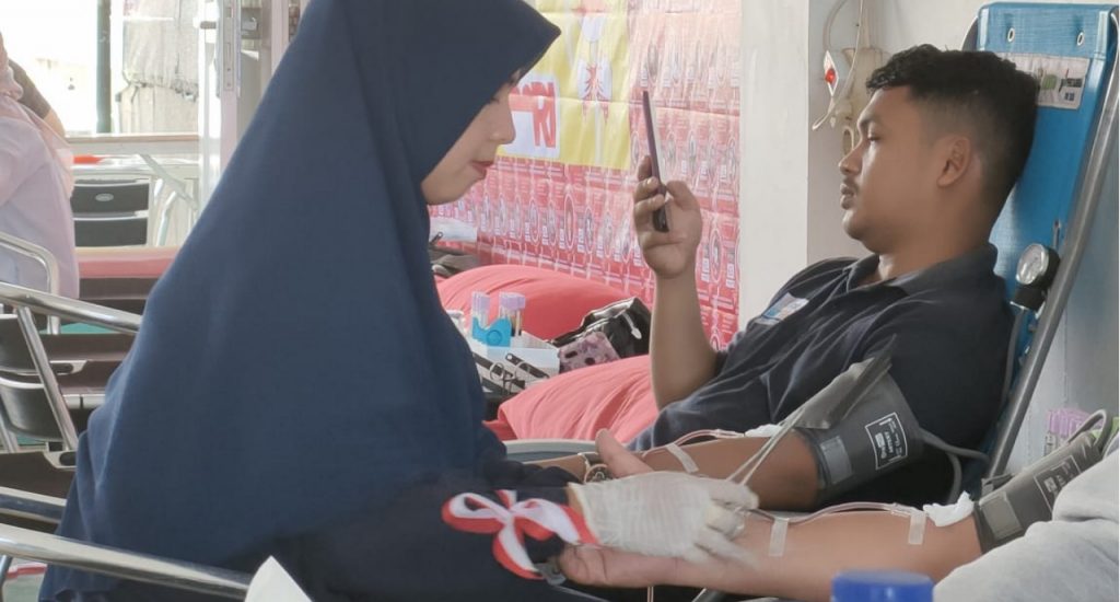 Sambut HUT RI Ke 77, Wartawan Bersama PMI Aceh Utara Gelar Aksi Donor Darah
