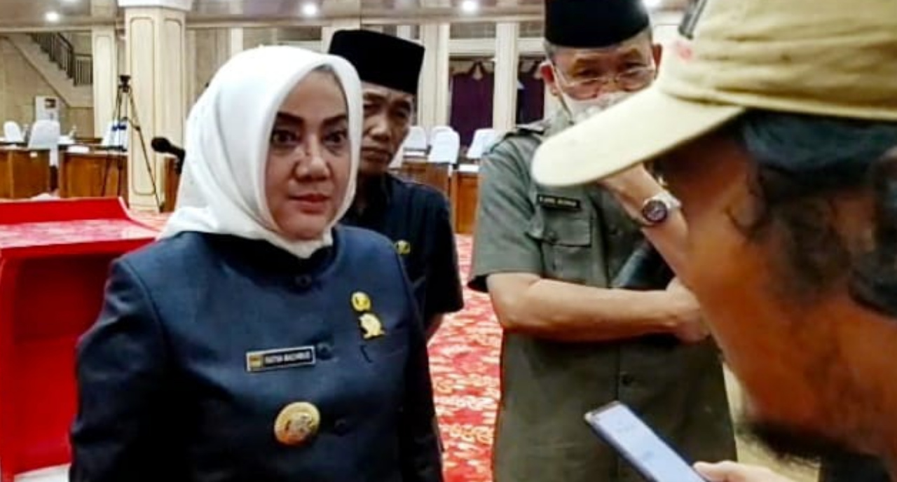 Ratna Machmud