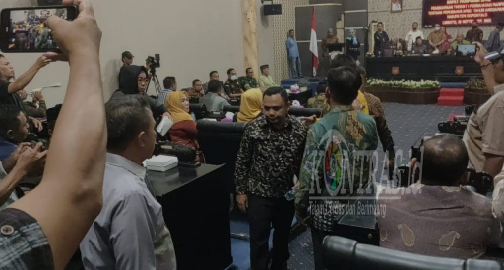 3 Fraksi dan 1 Anggota Walkout dari Paripurna Pembahasan APBD-P, Ini Kronologisnya