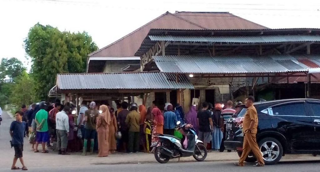 Limbah Pedagang Ikan di Kelurahan Tenilo Kabupaten Gorontalo Dikeluhkan Warga