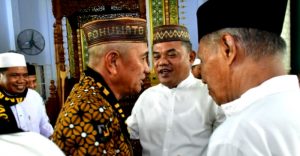 Nasir Giasi Melepas Pemberangkatan Jemaah Umrah Kabupaten Pohuwato