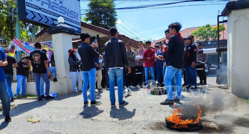 Datangi Polres Gorontalo, Fakultas Hukum UG Soroti Prosedur Tilang Offline