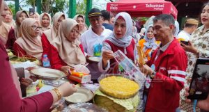 Tinjau Kampoeng Kuliner FDL Gunakan Baju Merah, Nelson-Fory Resmi Gabung PDI-P?