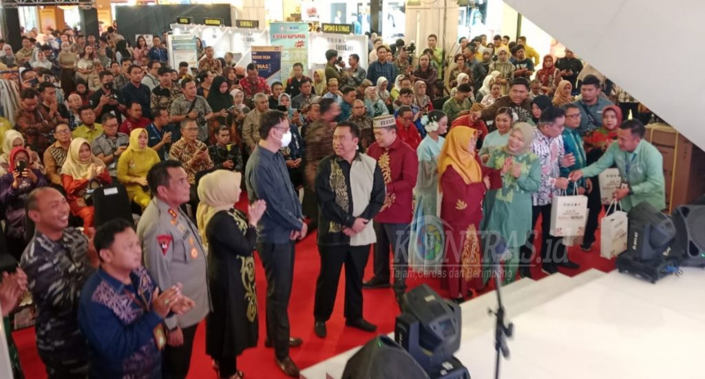 Penjagub Ismail Pakaya Buka Gernas BBI dan BBWI Gorontalo 2023