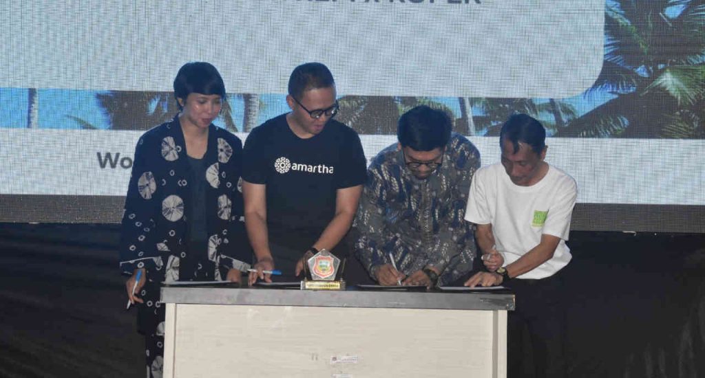 Dukung Peningkatan Produktivitas Kelapa Berkelanjutan, Pemkab Gorontalo Teken MOU dengan PT Amartha