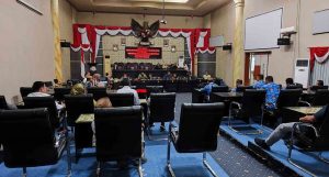 Hendra Abdul Kritik Proses Pekerjaan dan Pemberian Kesempatan Proyek Putus Kontrak