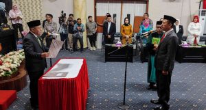 Diambil Sumpah, Ismet R. Hemeto Resmi Jadi Anggota DPRD Kabupaten Gorontalo