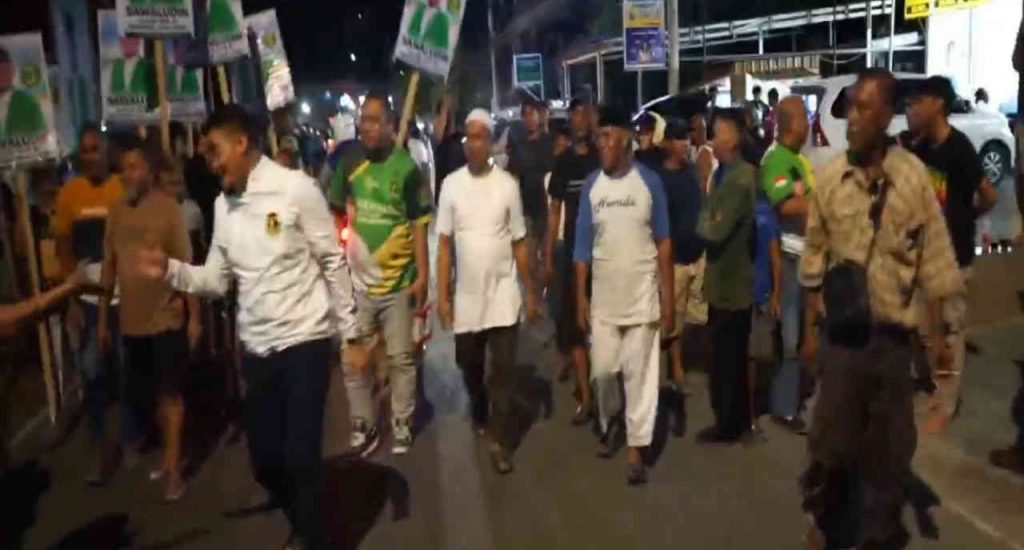Pulang dari Blusukan, Sawaludin Dicegat Puluhan Warga Kota Gorontalo, Ada Apa?
