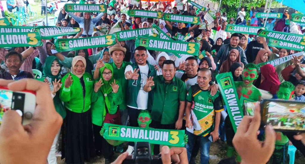 Masa Membludak, Kampanye Sawaludin dan Fatma Tuna di Limboto Barat ‘Ditegur’ Panwaslu