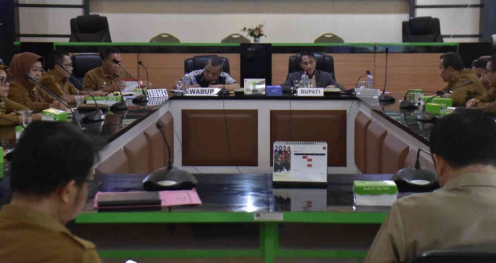 Bahas Progres Penyelenggaraan Pembangunan 2024, Bupati Gorontalo Gelar Rapim