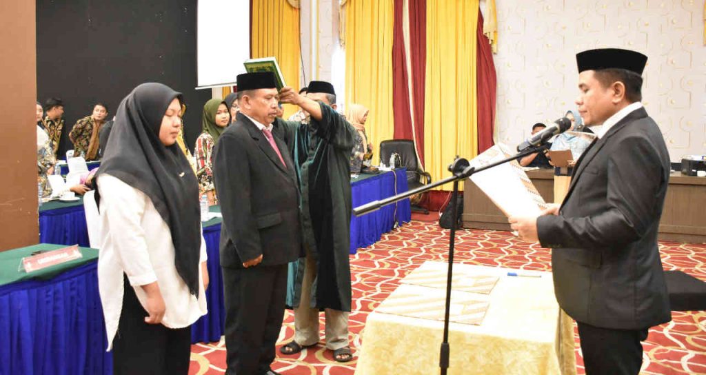 Ketua KPU Kabupaten Gorontalo Lantik PAW PPK Tilango dan PPS Lobuto Timur