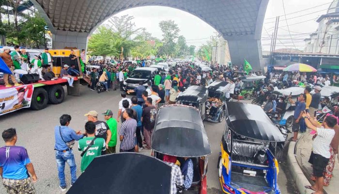 Flash News! Ribuan Simpatisan Syah Geruduk Menara Limboto, Ada Apa?
