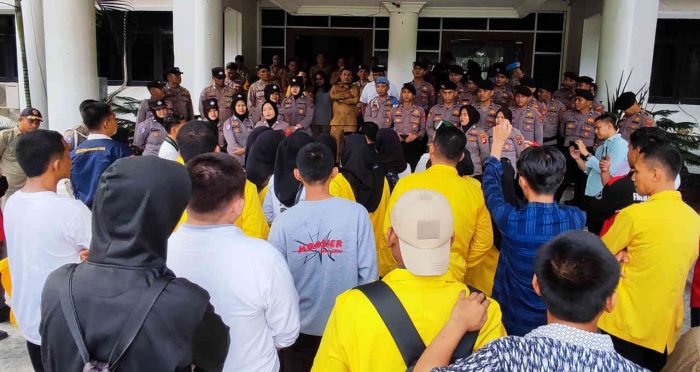 Mahasiswa