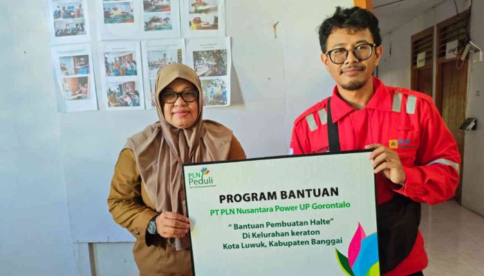 PLN NP UP Gorontalo Bantu Pembangunan Halte di Luwuk Banggai